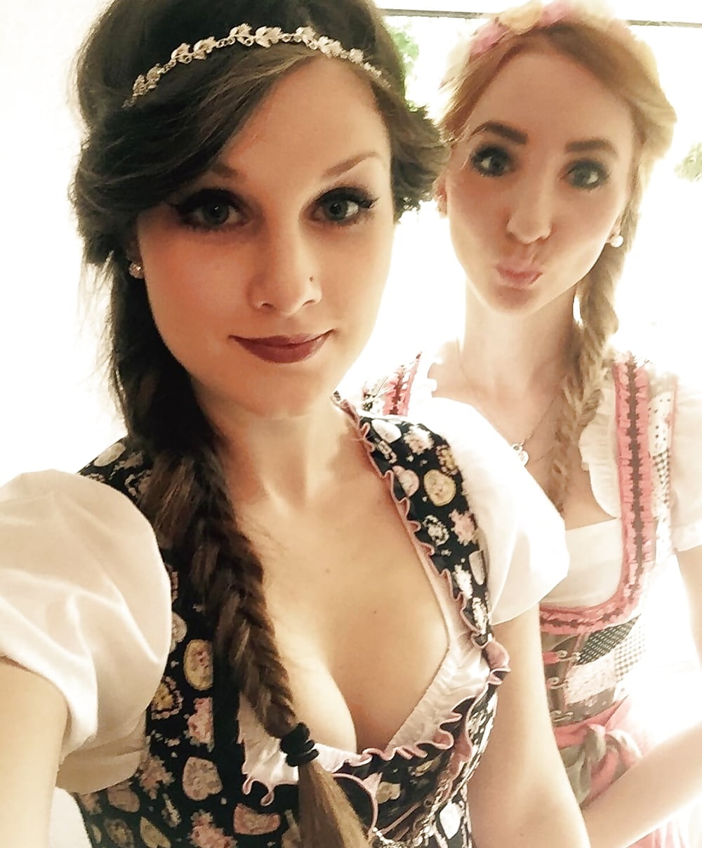 Sexy Dirndl Girls 131 15