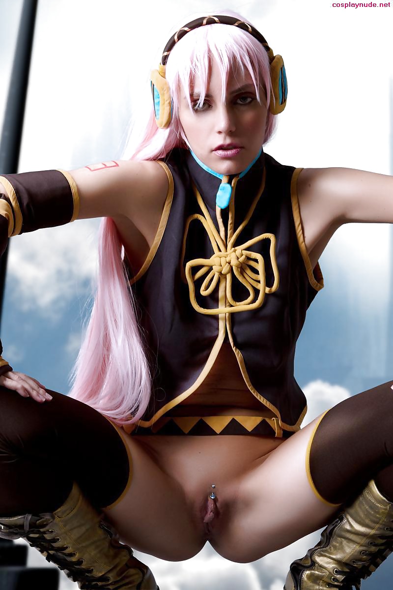 Naked Cosplay 5 3