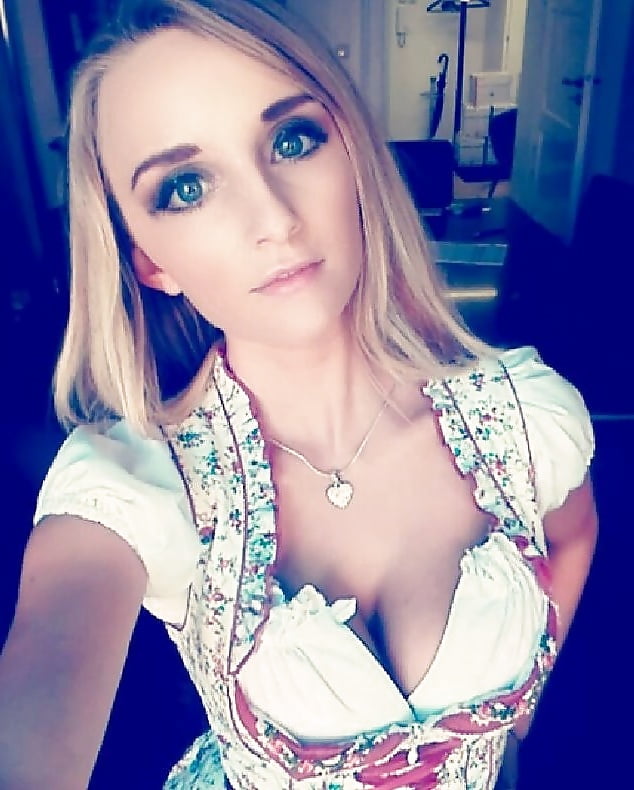 Sexy Dirndl Girls 148 1