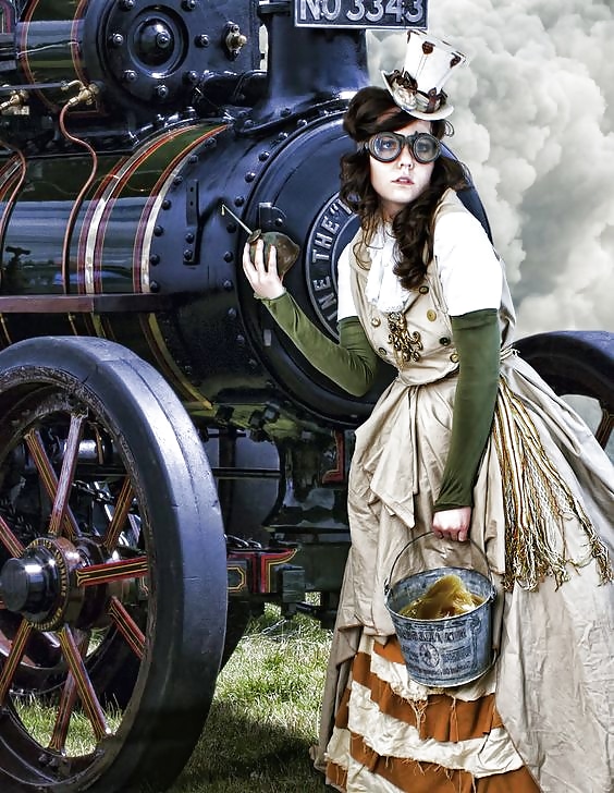 Steamy Steamtrain Girls 9