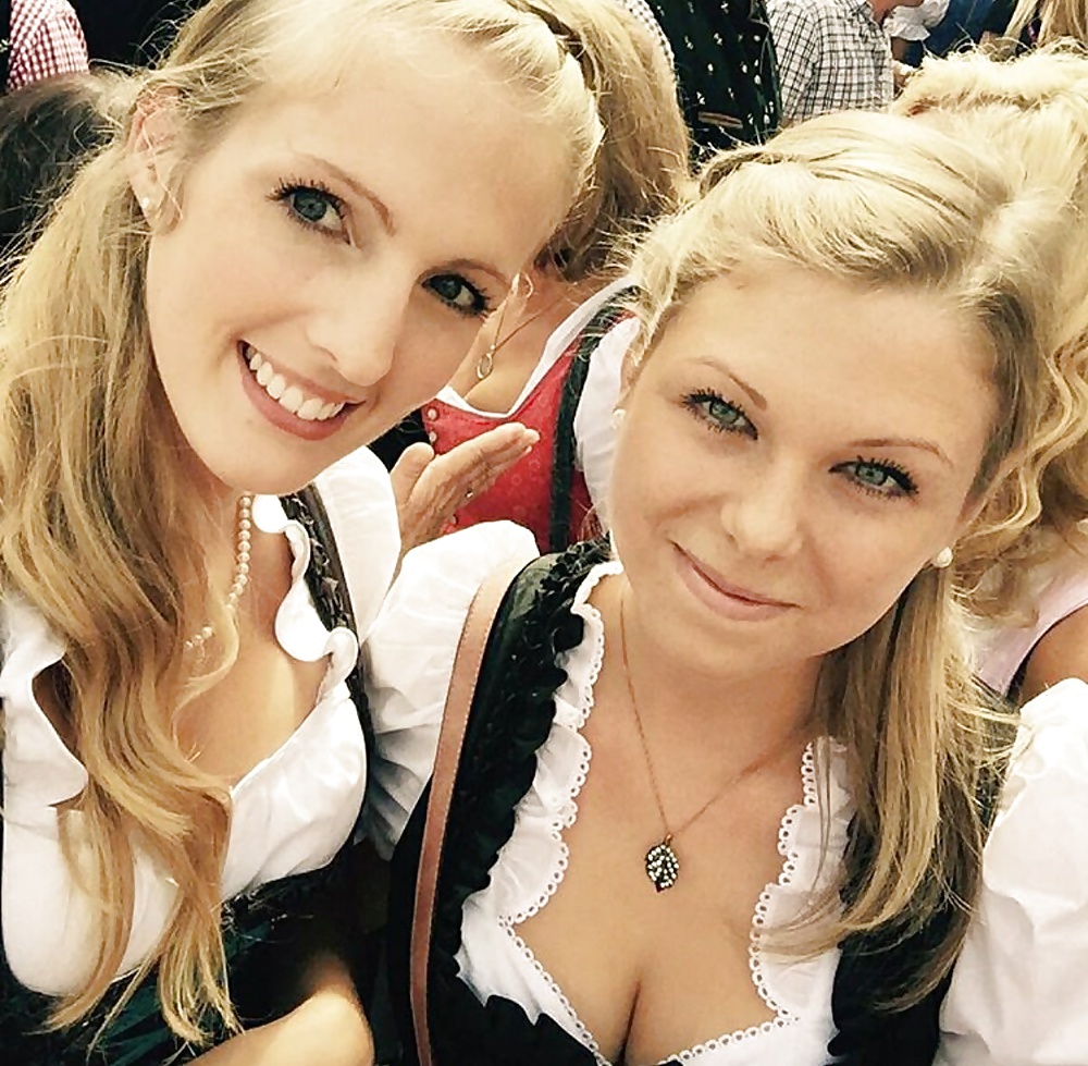 Hot Girls in Dirndl 45 4